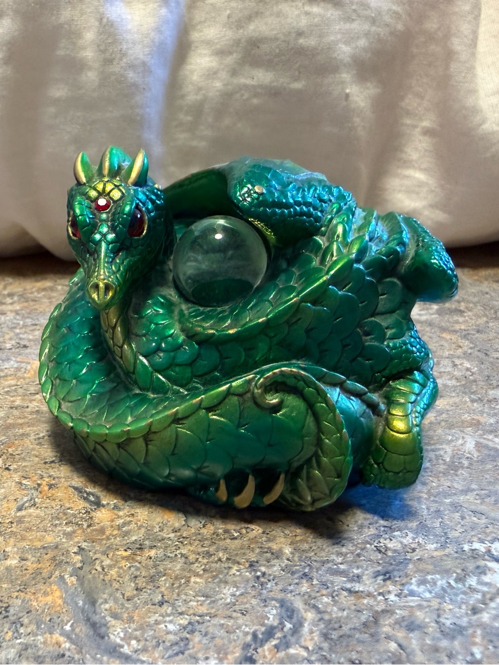 Windstone Editions Coiled Mother Dragon Emerald Green 1995 Peña Statue 4.5"